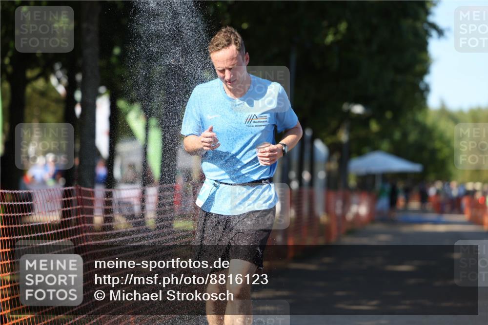07.09.2025 - 19. Norderstedt Triathlon Michael Strokosch http://msf.ph/oto/8816123 07.09.2025 15:34:49 Laufen 427 meine-sportfotos.de