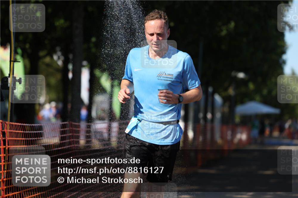 07.09.2025 - 19. Norderstedt Triathlon Michael Strokosch http://msf.ph/oto/8816127 07.09.2025 15:34:49 Laufen 427 meine-sportfotos.de