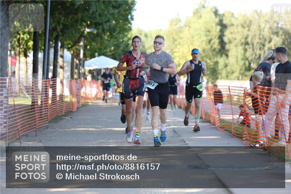 07.09.2025 - 19. Norderstedt Triathlon Michael Strokosch http://msf.ph/oto/8816157 07.09.2025 16:32:48 Laufen 949, 951, 953, 1043, 1555, 1602 meine-sportfotos.de