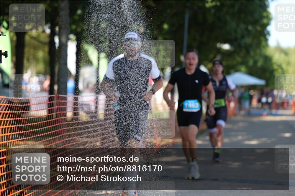 07.09.2025 - 19. Norderstedt Triathlon Michael Strokosch http://msf.ph/oto/8816170 07.09.2025 15:35:19 Laufen 364, 968, 1000, 1462 meine-sportfotos.de