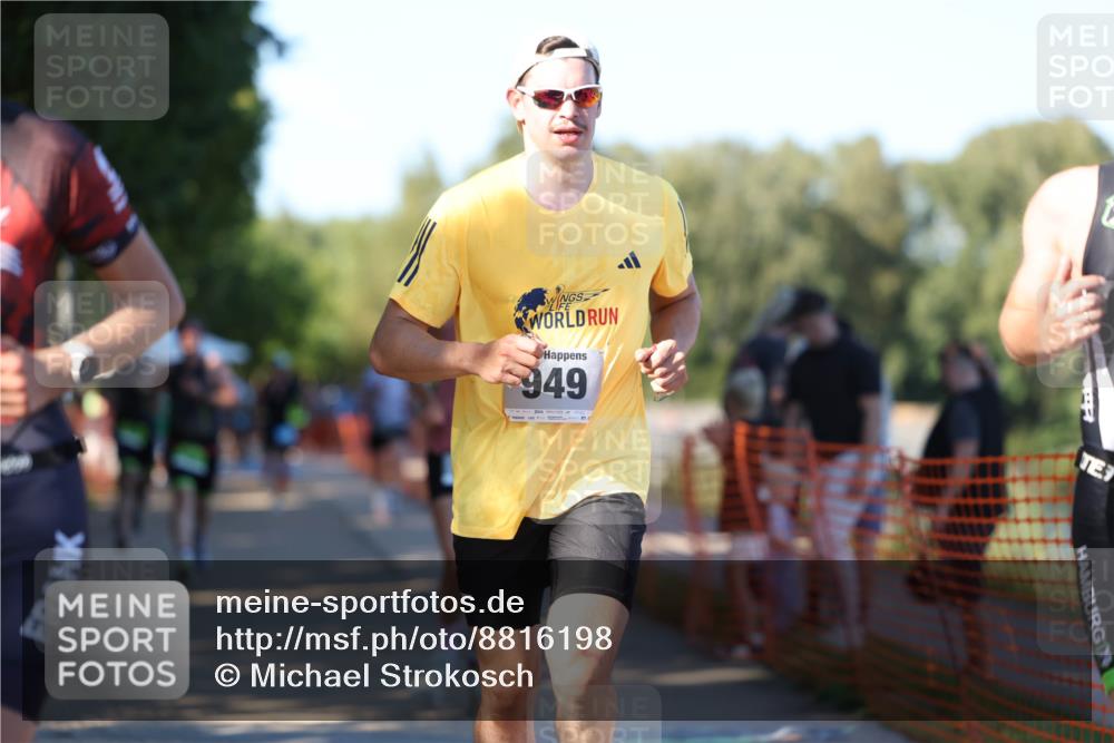 07.09.2025 - 19. Norderstedt Triathlon Michael Strokosch http://msf.ph/oto/8816198 07.09.2025 16:32:52 Laufen 543, 943, 949, 951, 953, 955, 1043, 1555, 1602 meine-sportfotos.de