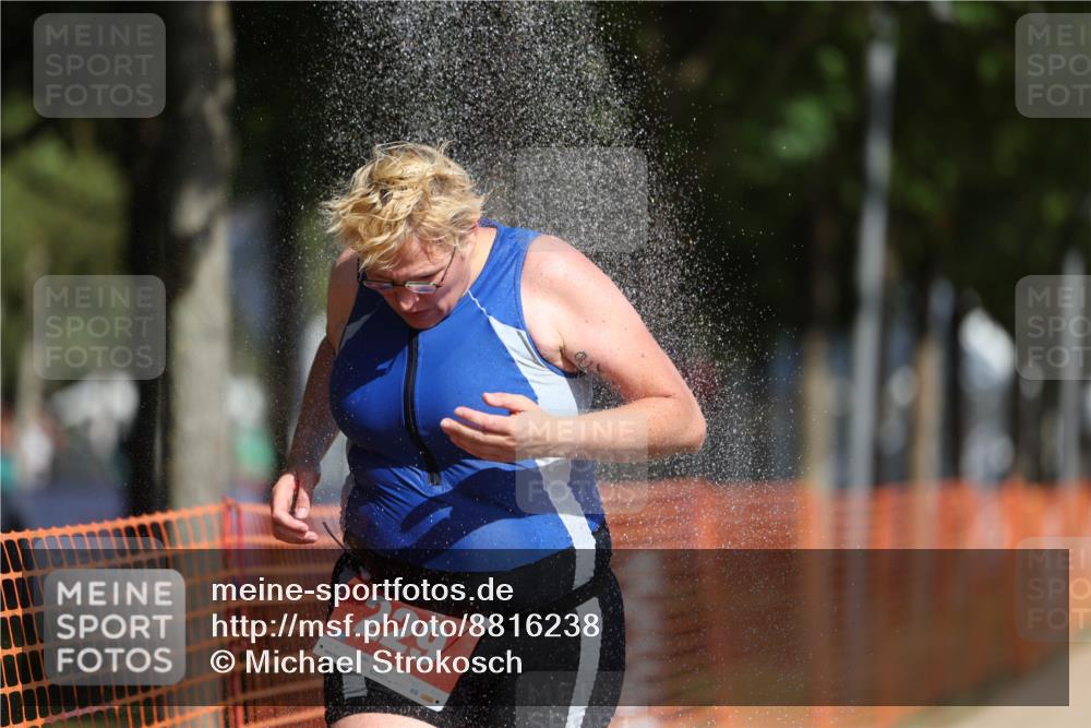 07.09.2025 - 19. Norderstedt Triathlon Michael Strokosch http://msf.ph/oto/8816238 07.09.2025 11:45:46 Laufen 203, 229 meine-sportfotos.de