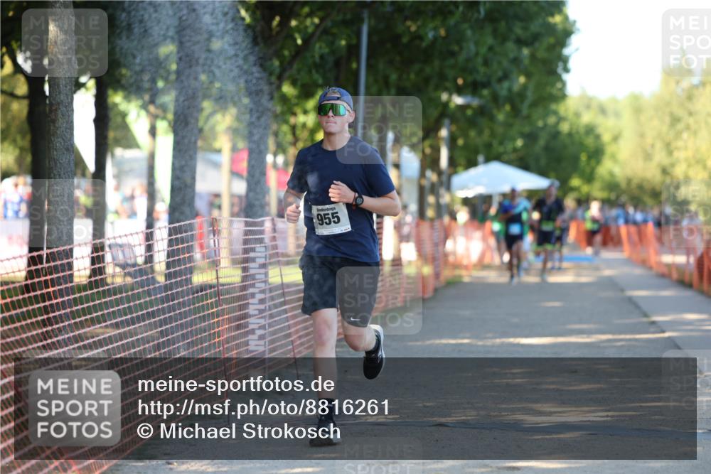 07.09.2025 - 19. Norderstedt Triathlon Michael Strokosch http://msf.ph/oto/8816261 07.09.2025 16:33:00 Laufen 543, 927, 943, 955, 1043, 1602 meine-sportfotos.de