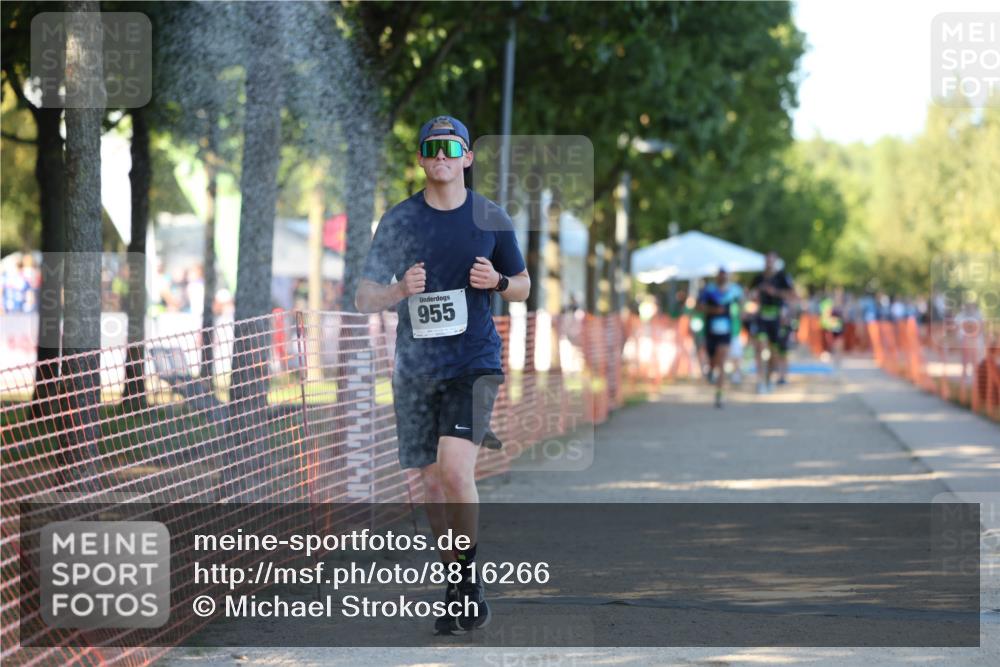 07.09.2025 - 19. Norderstedt Triathlon Michael Strokosch http://msf.ph/oto/8816266 07.09.2025 16:33:00 Laufen 543, 927, 943, 955, 1043, 1602 meine-sportfotos.de