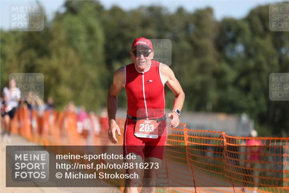 07.09.2025 - 19. Norderstedt Triathlon Michael Strokosch http://msf.ph/oto/8816273 07.09.2025 11:45:52 Laufen 203 meine-sportfotos.de