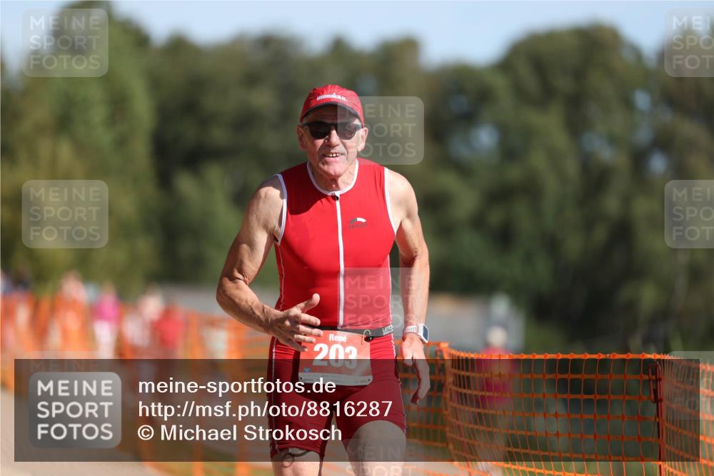 07.09.2025 - 19. Norderstedt Triathlon Michael Strokosch http://msf.ph/oto/8816287 07.09.2025 11:45:53 Laufen 203, 1165 meine-sportfotos.de