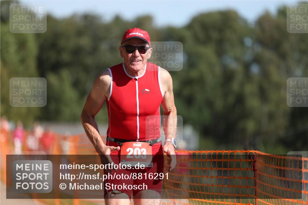 07.09.2025 - 19. Norderstedt Triathlon Michael Strokosch http://msf.ph/oto/8816291 07.09.2025 11:45:53 Laufen 203, 1165 meine-sportfotos.de