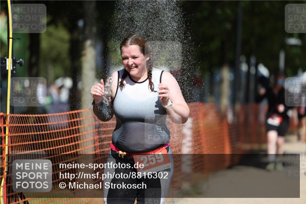 07.09.2025 - 19. Norderstedt Triathlon Michael Strokosch http://msf.ph/oto/8816302 07.09.2025 12:57:11 Laufen 259, 301, 788, 852, 898, 1231 meine-sportfotos.de