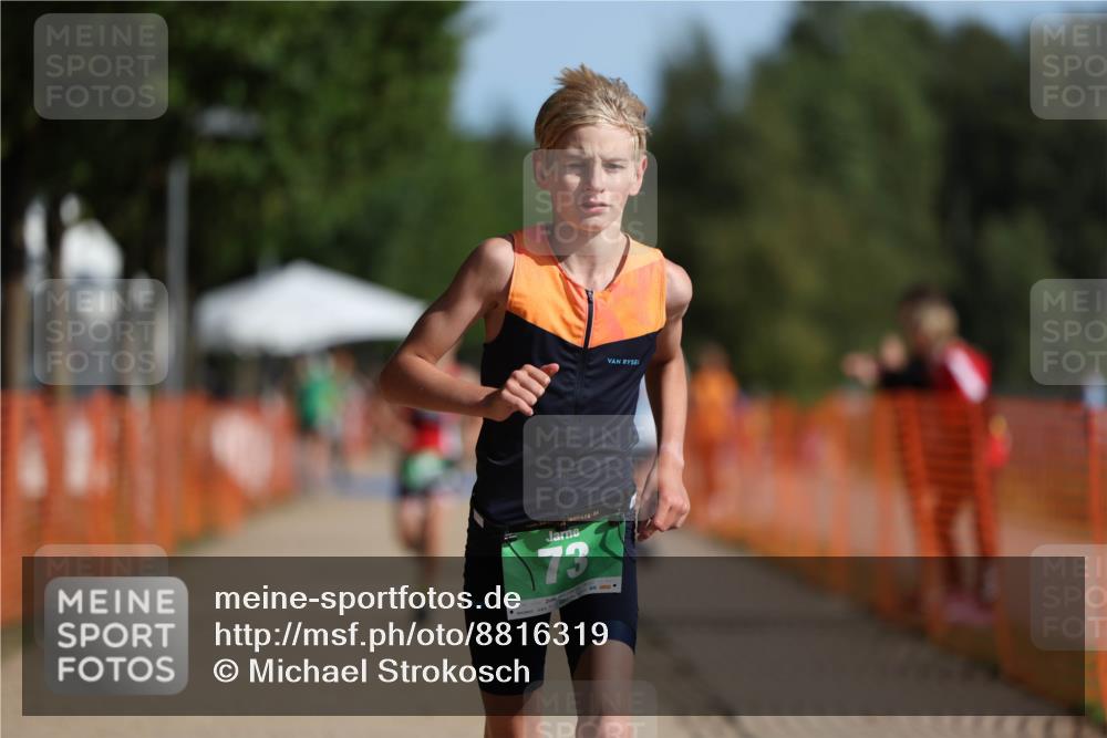 07.09.2025 - 19. Norderstedt Triathlon Michael Strokosch http://msf.ph/oto/8816319 07.09.2025 10:47:16 Laufen 73, 107, 130, 689, 1129 meine-sportfotos.de