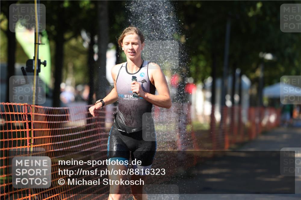 07.09.2025 - 19. Norderstedt Triathlon Michael Strokosch http://msf.ph/oto/8816323 07.09.2025 15:35:40 Laufen 452, 1502 meine-sportfotos.de