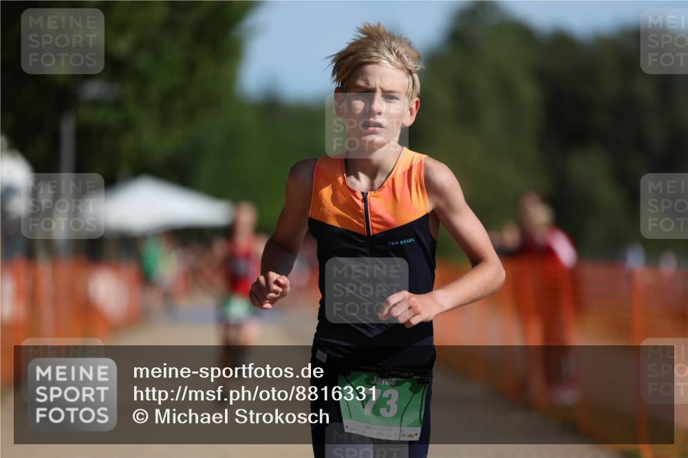 07.09.2025 - 19. Norderstedt Triathlon Michael Strokosch http://msf.ph/oto/8816331 07.09.2025 10:47:16 Laufen 73, 107, 130, 689, 1129 meine-sportfotos.de