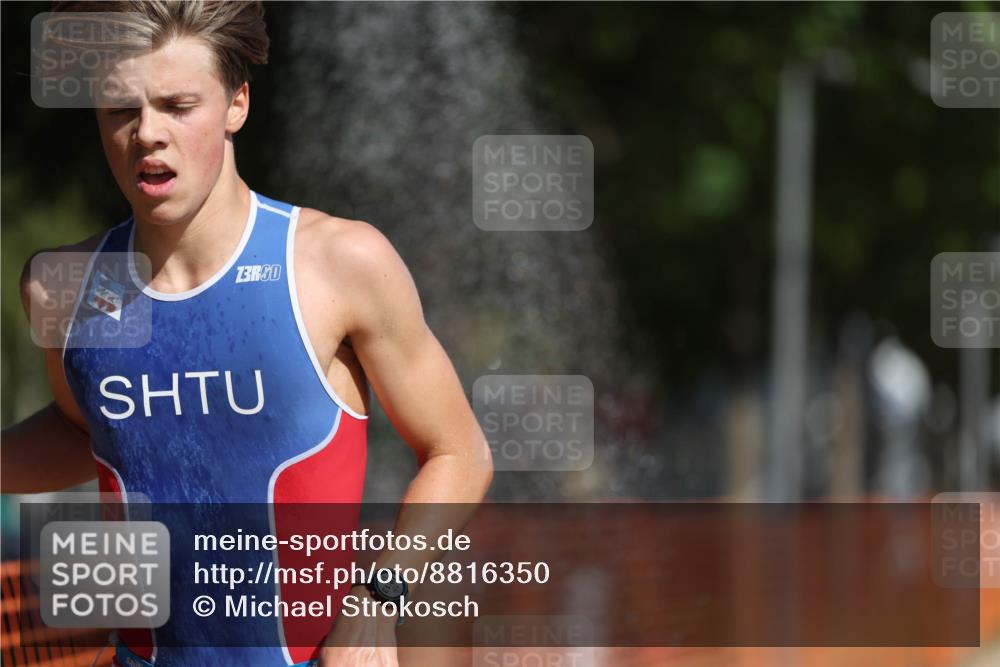 07.09.2025 - 19. Norderstedt Triathlon Michael Strokosch http://msf.ph/oto/8816350 07.09.2025 11:46:02 Laufen 276, 306, 1165 meine-sportfotos.de