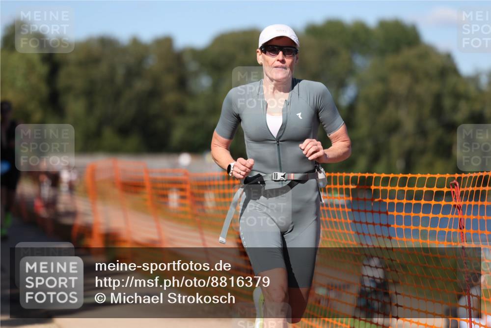 07.09.2025 - 19. Norderstedt Triathlon Michael Strokosch http://msf.ph/oto/8816379 07.09.2025 15:35:55 Laufen 888, 1508 meine-sportfotos.de