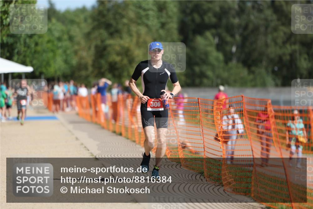 07.09.2025 - 19. Norderstedt Triathlon Michael Strokosch http://msf.ph/oto/8816384 07.09.2025 11:46:06 Laufen 276, 306 meine-sportfotos.de