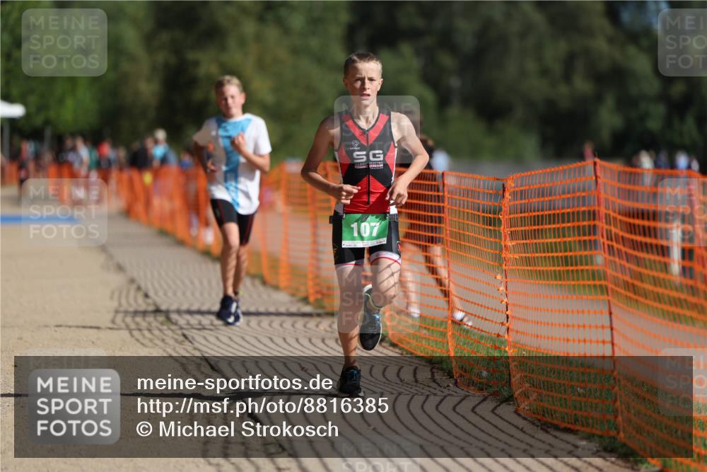 07.09.2025 - 19. Norderstedt Triathlon Michael Strokosch http://msf.ph/oto/8816385 07.09.2025 10:47:19 Laufen 73, 107, 130, 689, 1129 meine-sportfotos.de