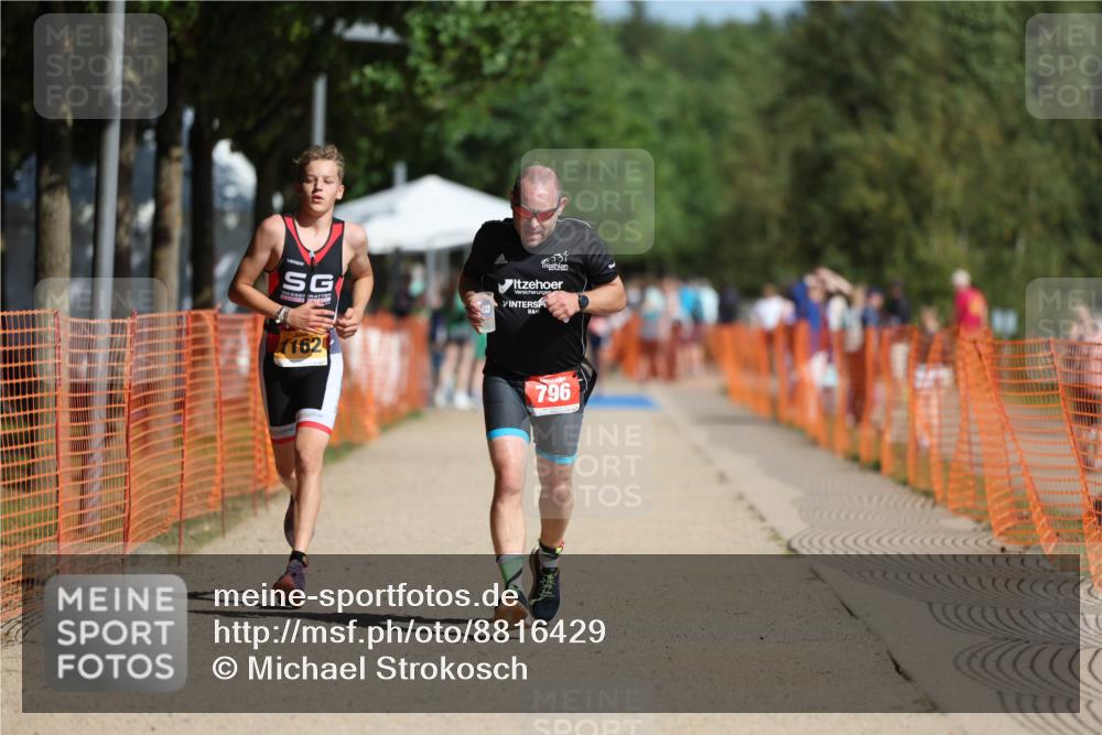 07.09.2025 - 19. Norderstedt Triathlon Michael Strokosch http://msf.ph/oto/8816429 07.09.2025 11:46:19 Laufen 796, 1162 meine-sportfotos.de