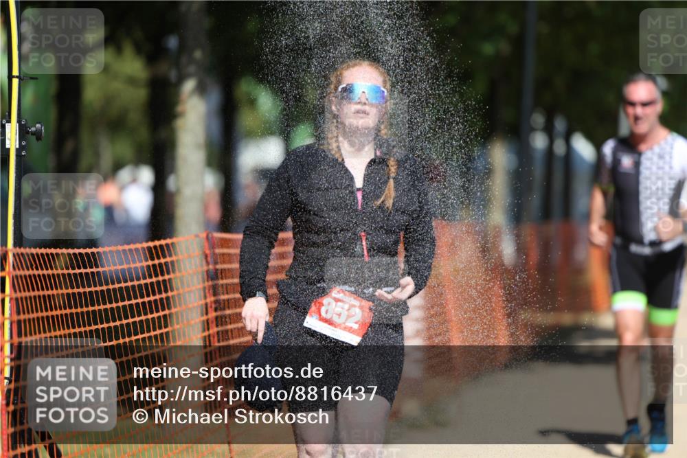 07.09.2025 - 19. Norderstedt Triathlon Michael Strokosch http://msf.ph/oto/8816437 07.09.2025 12:57:16 Laufen 766, 852, 898, 1231, 1268, 1309 meine-sportfotos.de