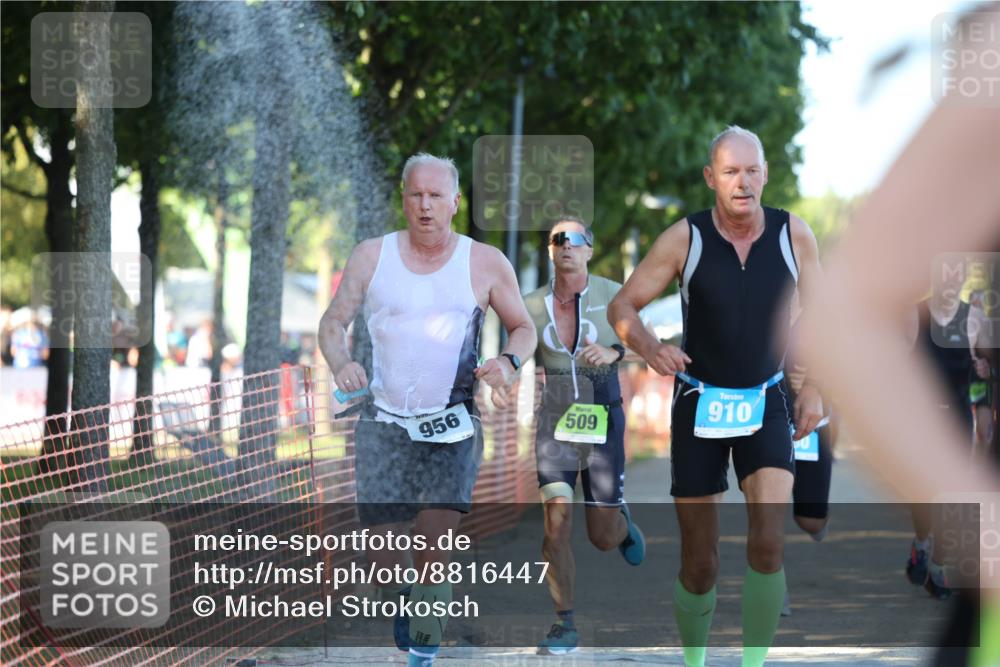 07.09.2025 - 19. Norderstedt Triathlon Michael Strokosch http://msf.ph/oto/8816447 07.09.2025 16:33:23 Laufen 380, 488, 509, 518, 893, 910, 956, 1072, 1089 meine-sportfotos.de