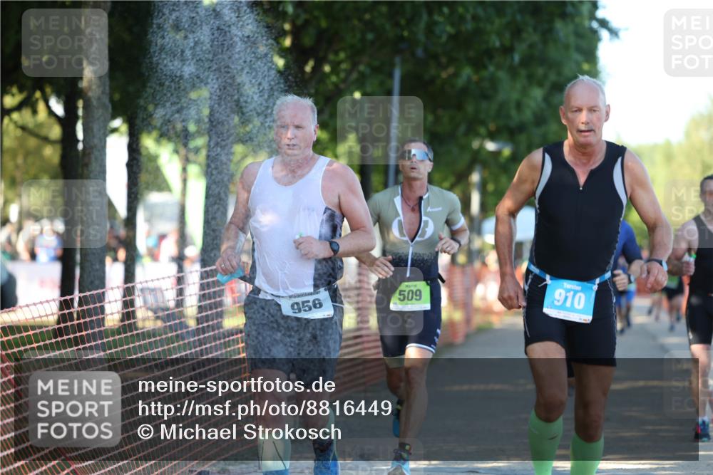 07.09.2025 - 19. Norderstedt Triathlon Michael Strokosch http://msf.ph/oto/8816449 07.09.2025 16:33:23 Laufen 380, 488, 509, 518, 893, 910, 956, 1072, 1089 meine-sportfotos.de