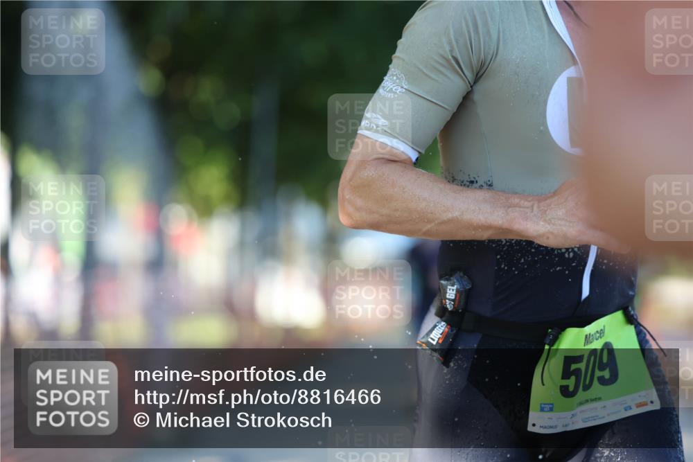 07.09.2025 - 19. Norderstedt Triathlon Michael Strokosch http://msf.ph/oto/8816466 07.09.2025 16:33:26 Laufen 380, 488, 509, 893, 910, 956, 1088, 1089, 1569 meine-sportfotos.de