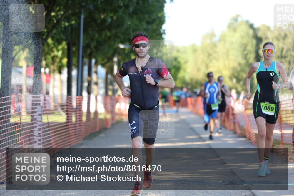 07.09.2025 - 19. Norderstedt Triathlon Michael Strokosch http://msf.ph/oto/8816470 07.09.2025 16:33:28 Laufen 380, 488, 509, 893, 1088, 1089, 1569 meine-sportfotos.de
