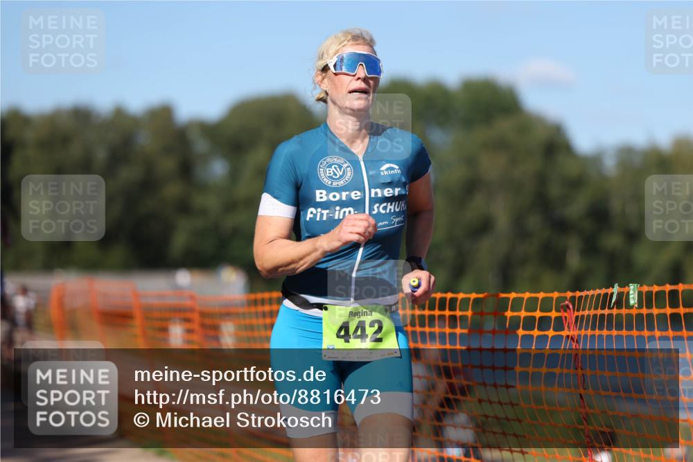 07.09.2025 - 19. Norderstedt Triathlon Michael Strokosch http://msf.ph/oto/8816473 07.09.2025 15:36:10 Laufen 438, 442, 1012 meine-sportfotos.de