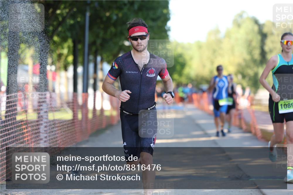 07.09.2025 - 19. Norderstedt Triathlon Michael Strokosch http://msf.ph/oto/8816476 07.09.2025 16:33:28 Laufen 380, 488, 509, 893, 1088, 1089, 1569 meine-sportfotos.de