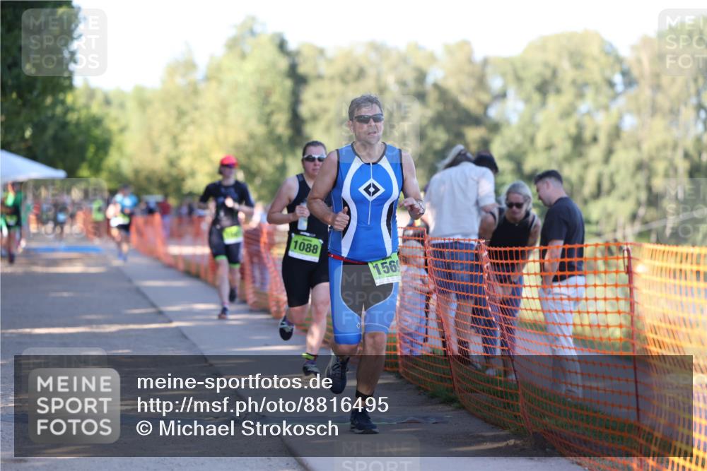 07.09.2025 - 19. Norderstedt Triathlon Michael Strokosch http://msf.ph/oto/8816495 07.09.2025 16:33:32 Laufen 488, 1087, 1088, 1089, 1569 meine-sportfotos.de