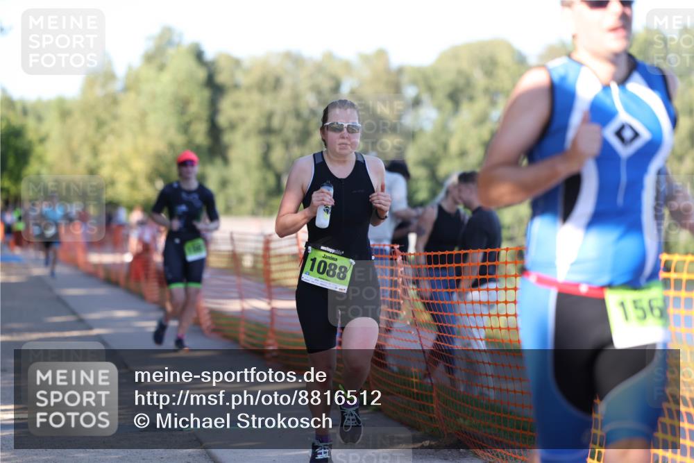07.09.2025 - 19. Norderstedt Triathlon Michael Strokosch http://msf.ph/oto/8816512 07.09.2025 16:33:34 Laufen 1087, 1088, 1569 meine-sportfotos.de