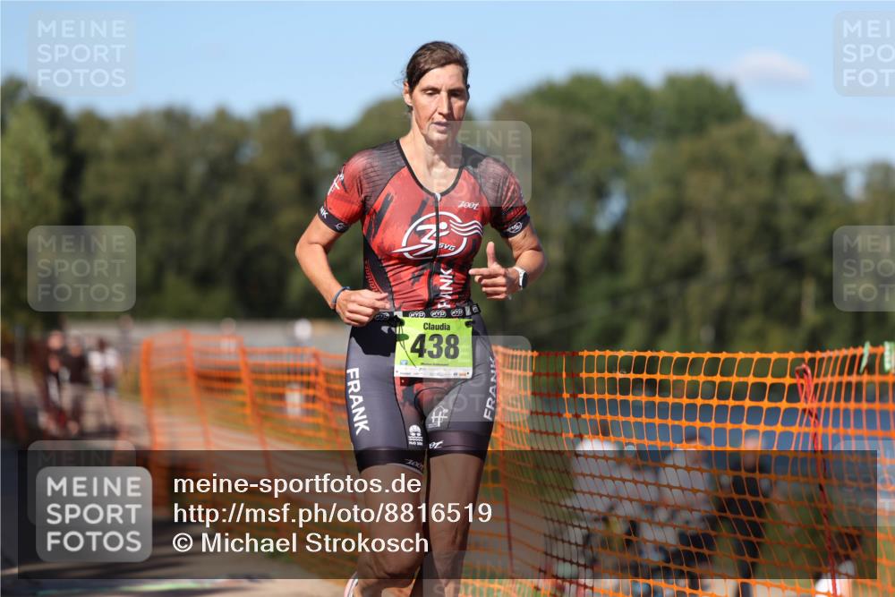 07.09.2025 - 19. Norderstedt Triathlon Michael Strokosch http://msf.ph/oto/8816519 07.09.2025 15:36:14 Laufen 438, 1012 meine-sportfotos.de