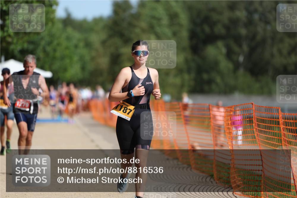 07.09.2025 - 19. Norderstedt Triathlon Michael Strokosch http://msf.ph/oto/8816536 07.09.2025 11:46:35 Laufen 1172, 1187, 1279 meine-sportfotos.de