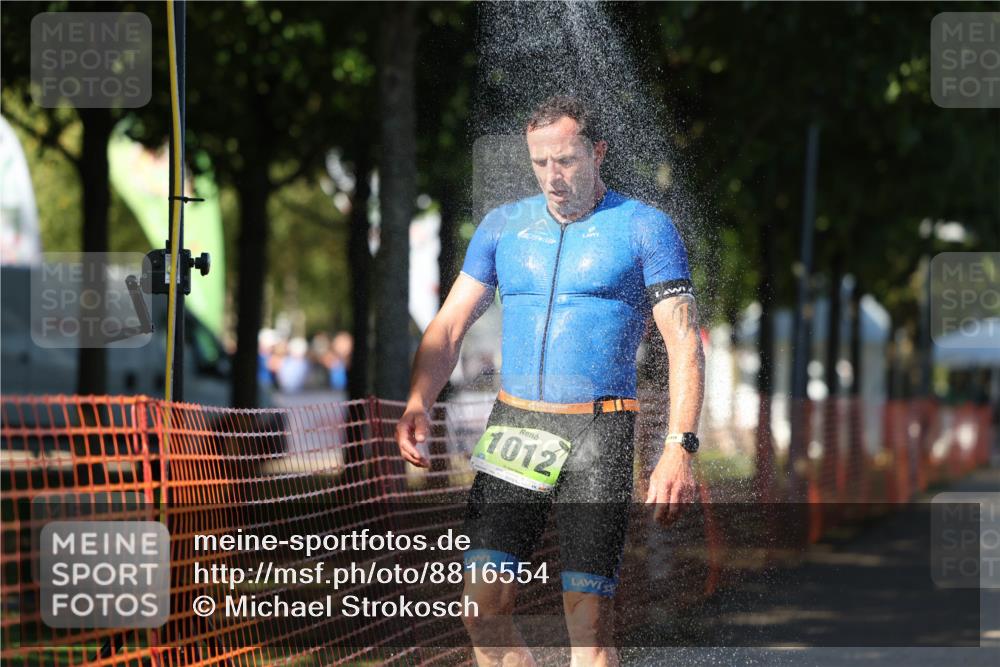 07.09.2025 - 19. Norderstedt Triathlon Michael Strokosch http://msf.ph/oto/8816554 07.09.2025 15:36:18 Laufen 438, 1012 meine-sportfotos.de