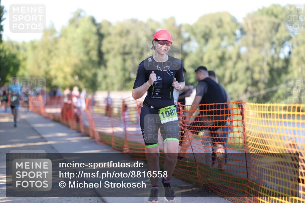 07.09.2025 - 19. Norderstedt Triathlon Michael Strokosch http://msf.ph/oto/8816558 07.09.2025 16:33:37 Laufen 1087, 1088, 1569, 1627 meine-sportfotos.de