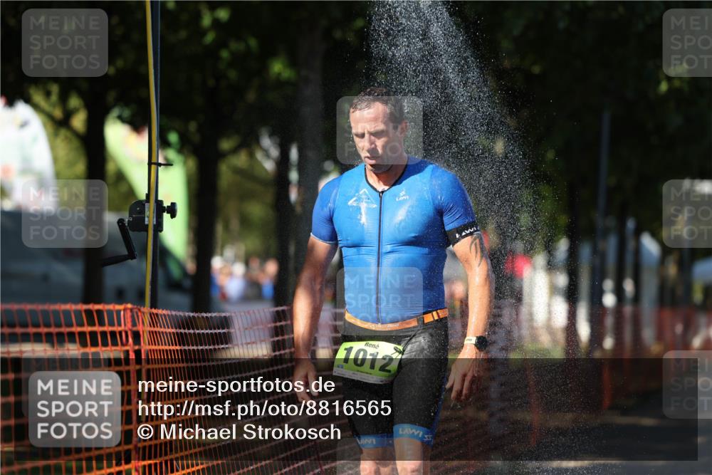 07.09.2025 - 19. Norderstedt Triathlon Michael Strokosch http://msf.ph/oto/8816565 07.09.2025 15:36:18 Laufen 438, 1012 meine-sportfotos.de