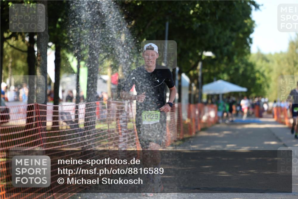 07.09.2025 - 19. Norderstedt Triathlon Michael Strokosch http://msf.ph/oto/8816589 07.09.2025 15:36:28 Laufen 1511 meine-sportfotos.de