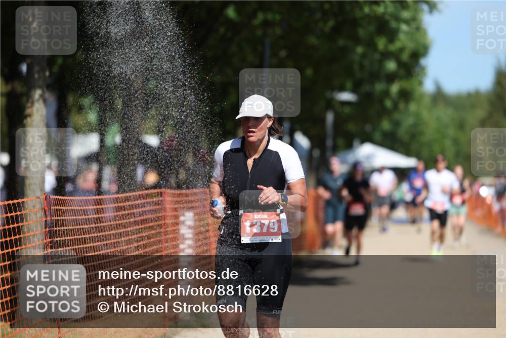 07.09.2025 - 19. Norderstedt Triathlon Michael Strokosch http://msf.ph/oto/8816628 07.09.2025 12:57:26 Laufen 766, 818, 828, 1268, 1309, 1361, 1379 meine-sportfotos.de