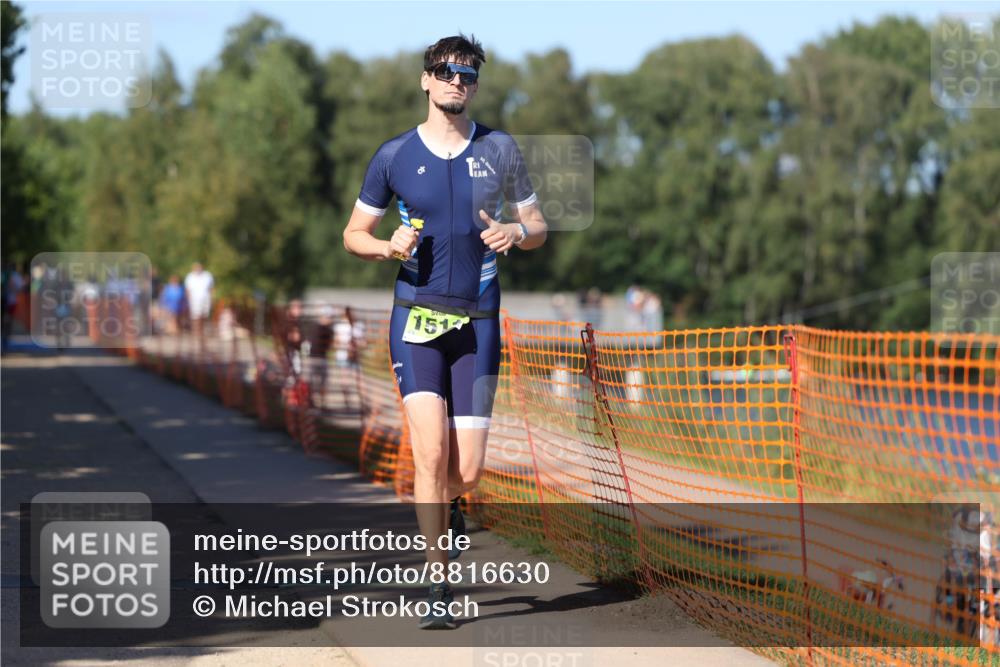 07.09.2025 - 19. Norderstedt Triathlon Michael Strokosch http://msf.ph/oto/8816630 07.09.2025 15:36:34 Laufen 1511 meine-sportfotos.de