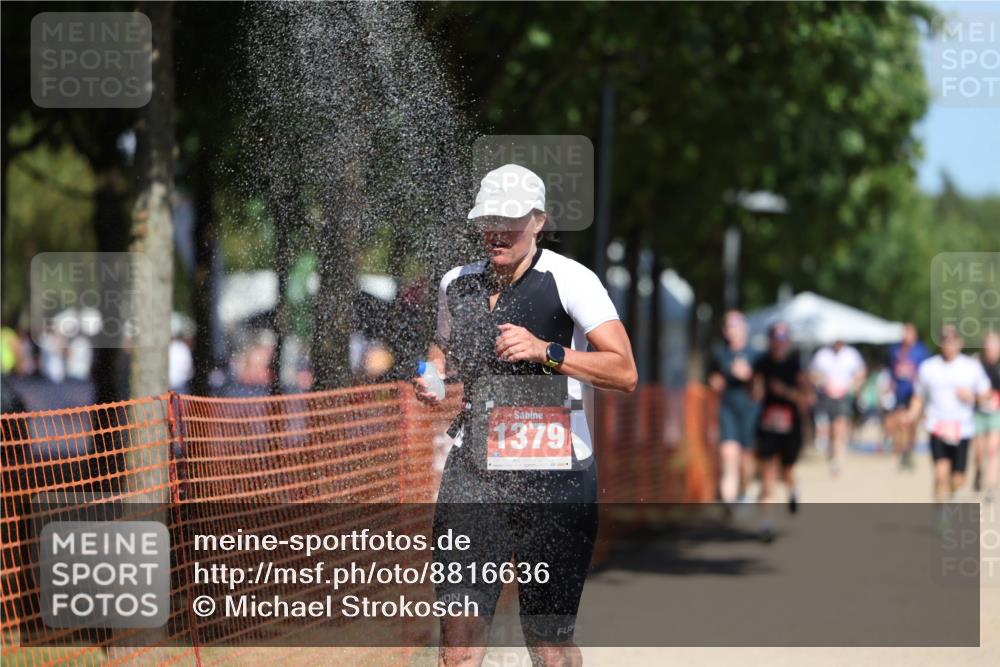 07.09.2025 - 19. Norderstedt Triathlon Michael Strokosch http://msf.ph/oto/8816636 07.09.2025 12:57:26 Laufen 766, 818, 828, 1268, 1309, 1361, 1379 meine-sportfotos.de