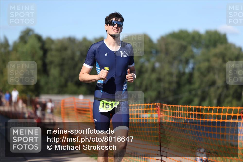 07.09.2025 - 19. Norderstedt Triathlon Michael Strokosch http://msf.ph/oto/8816647 07.09.2025 15:36:35 Laufen 1511 meine-sportfotos.de