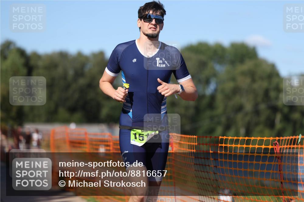 07.09.2025 - 19. Norderstedt Triathlon Michael Strokosch http://msf.ph/oto/8816657 07.09.2025 15:36:36 Laufen 1511 meine-sportfotos.de