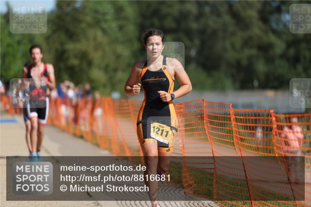 07.09.2025 - 19. Norderstedt Triathlon Michael Strokosch http://msf.ph/oto/8816681 07.09.2025 11:46:50 Laufen 704, 1179, 1186, 1211 meine-sportfotos.de