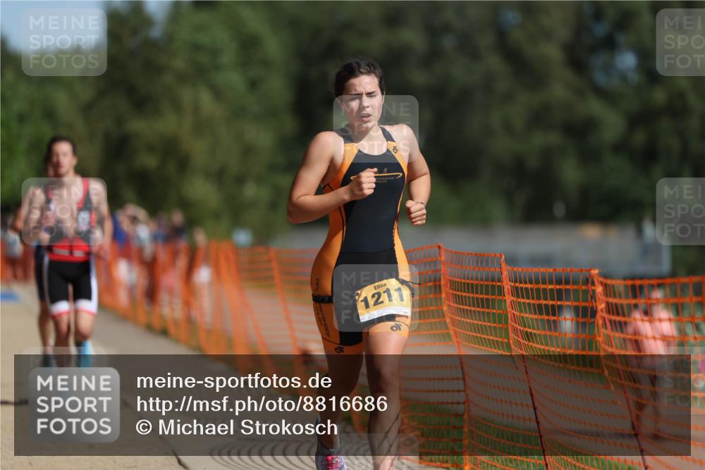 07.09.2025 - 19. Norderstedt Triathlon Michael Strokosch http://msf.ph/oto/8816686 07.09.2025 11:46:51 Laufen 704, 1179, 1186, 1211 meine-sportfotos.de