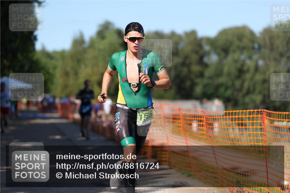 07.09.2025 - 19. Norderstedt Triathlon Michael Strokosch http://msf.ph/oto/8816724 07.09.2025 15:36:49 Laufen 917, 1431, 1505 meine-sportfotos.de
