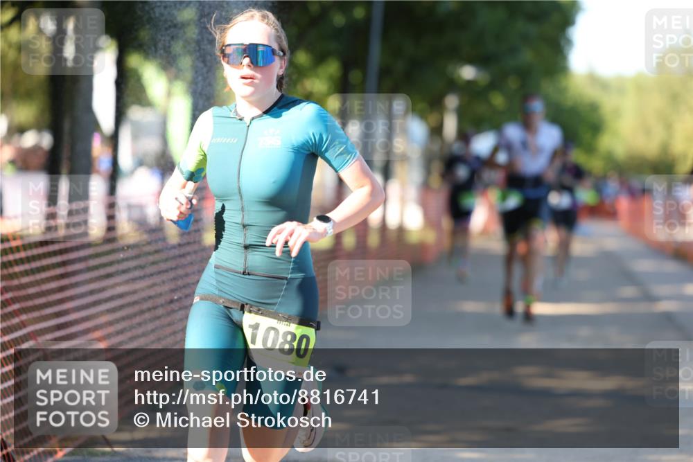 07.09.2025 - 19. Norderstedt Triathlon Michael Strokosch http://msf.ph/oto/8816741 07.09.2025 16:34:22 Laufen 396, 930, 940, 1080, 1581, 1587, 1613 meine-sportfotos.de