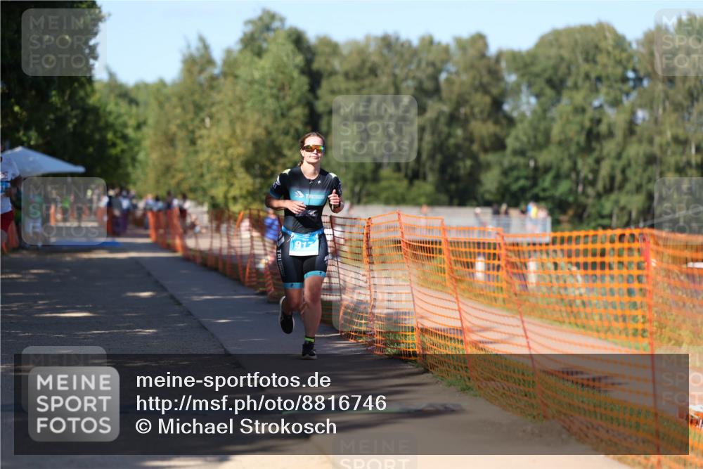 07.09.2025 - 19. Norderstedt Triathlon Michael Strokosch http://msf.ph/oto/8816746 07.09.2025 15:36:52 Laufen 917, 1431, 1505 meine-sportfotos.de