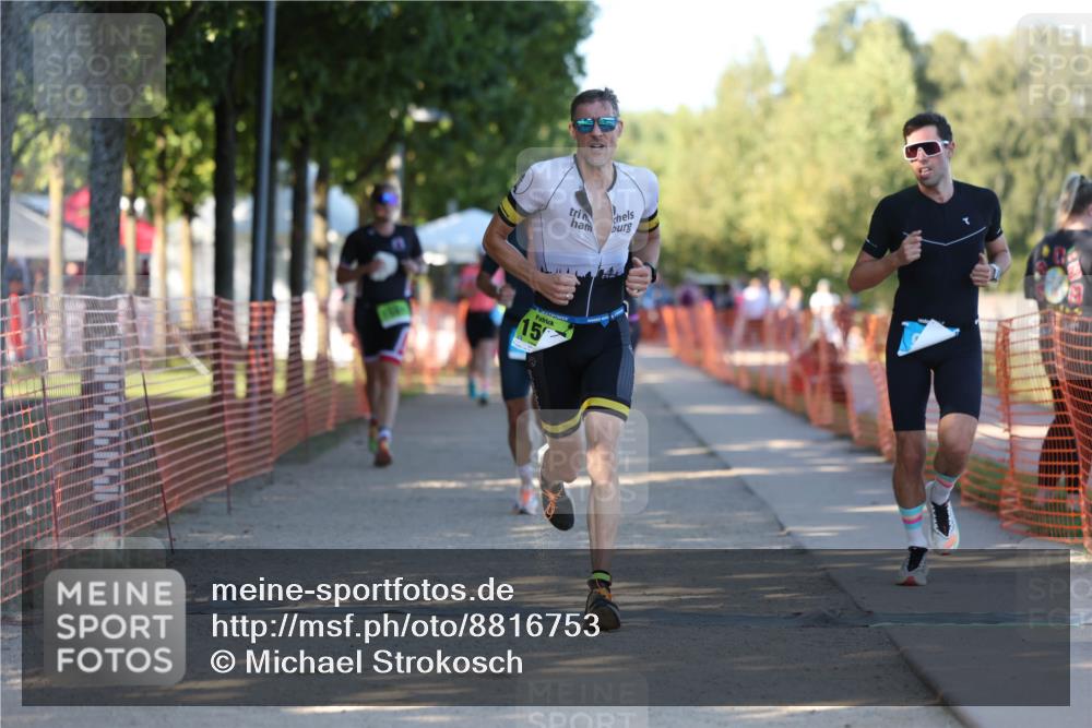 07.09.2025 - 19. Norderstedt Triathlon Michael Strokosch http://msf.ph/oto/8816753 07.09.2025 16:34:23 Laufen 396, 930, 940, 1080, 1581, 1587, 1613 meine-sportfotos.de