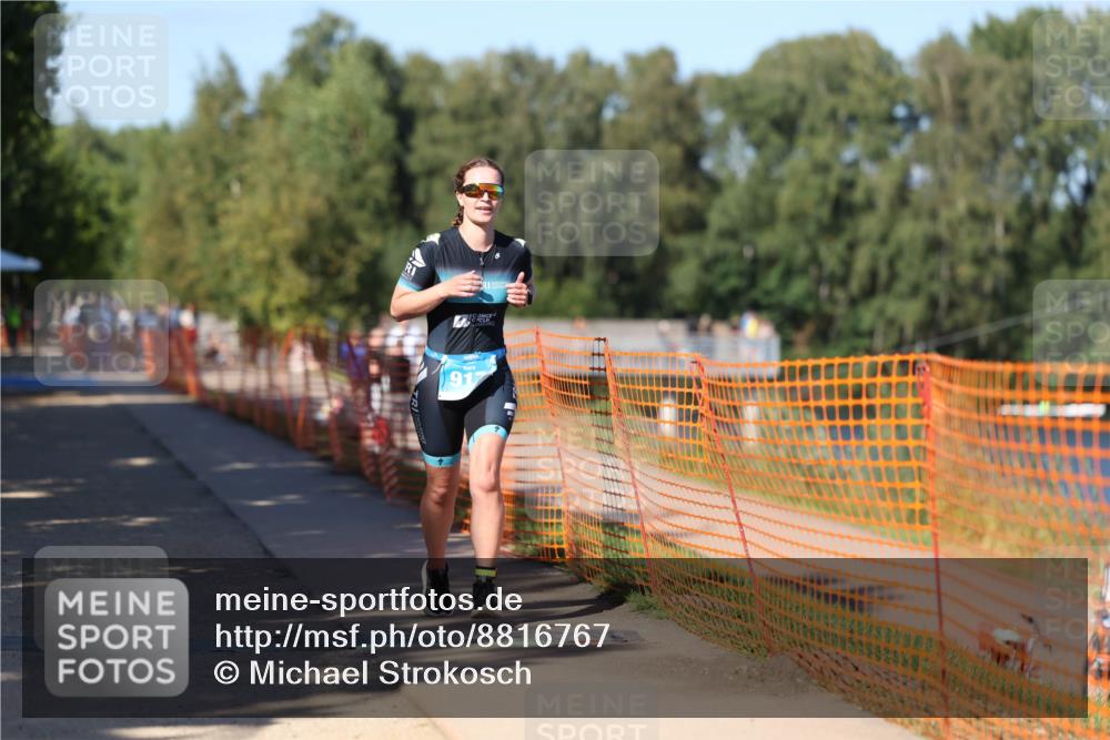 07.09.2025 - 19. Norderstedt Triathlon Michael Strokosch http://msf.ph/oto/8816767 07.09.2025 15:36:53 Laufen 917, 1431, 1505 meine-sportfotos.de