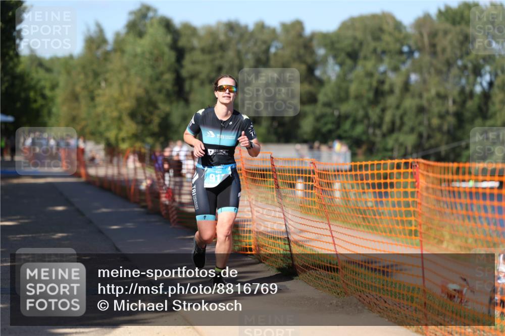 07.09.2025 - 19. Norderstedt Triathlon Michael Strokosch http://msf.ph/oto/8816769 07.09.2025 15:36:53 Laufen 917, 1431, 1505 meine-sportfotos.de