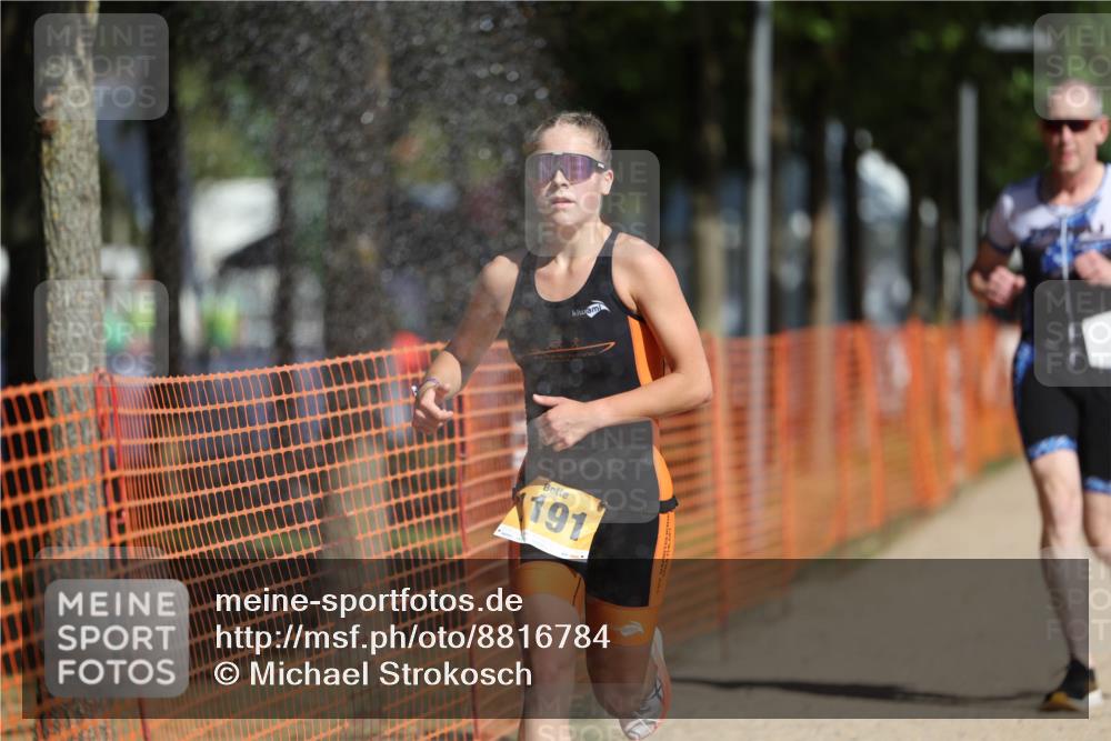 07.09.2025 - 19. Norderstedt Triathlon Michael Strokosch http://msf.ph/oto/8816784 07.09.2025 11:47:00 Laufen 296, 1179, 1191 meine-sportfotos.de