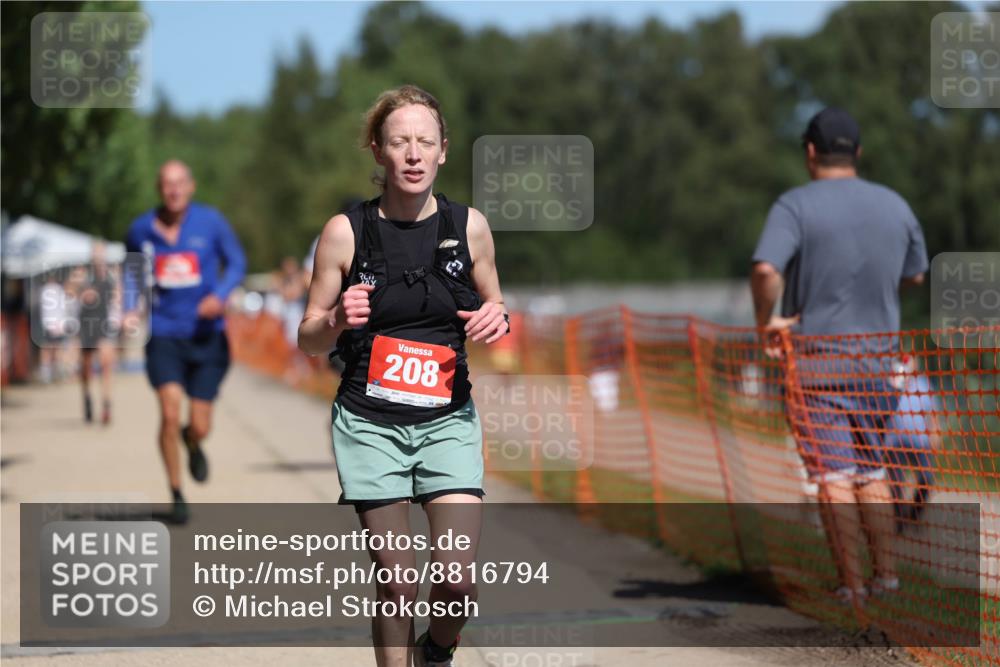 07.09.2025 - 19. Norderstedt Triathlon Michael Strokosch http://msf.ph/oto/8816794 07.09.2025 12:57:36 Laufen 139, 208, 309, 818, 828, 1361 meine-sportfotos.de